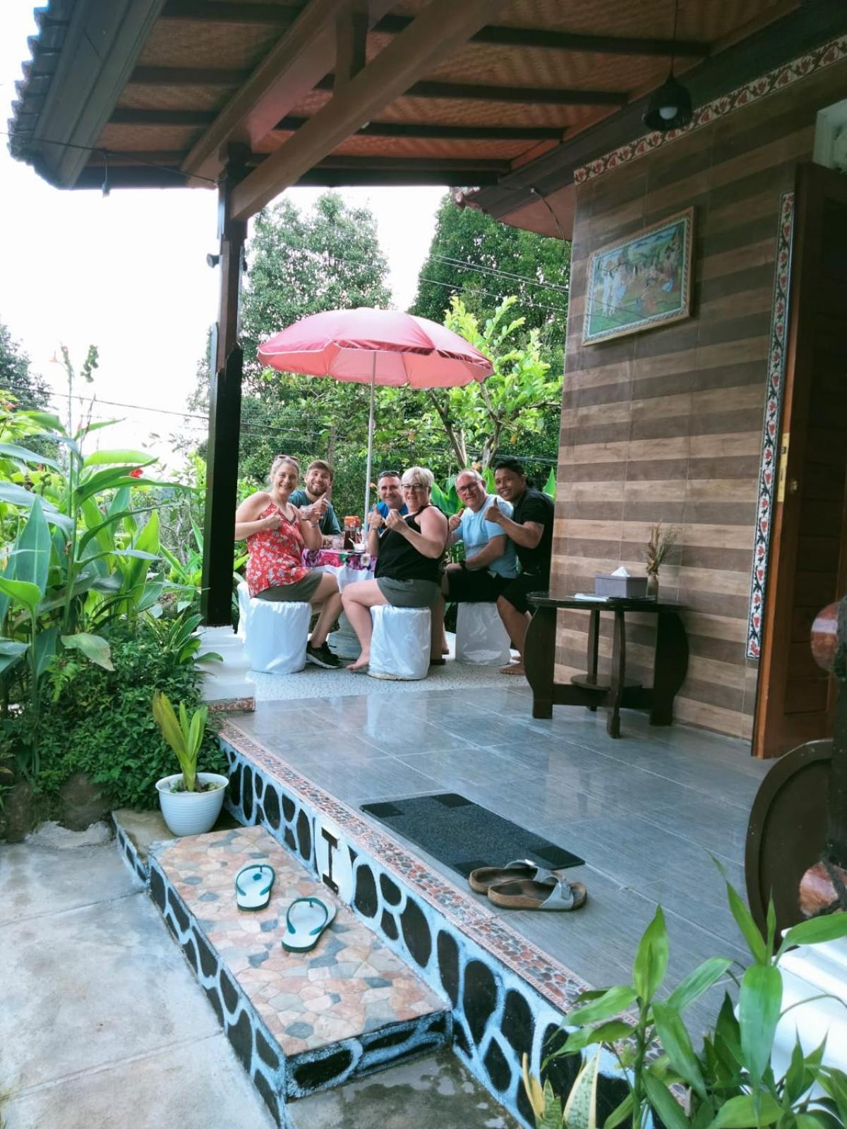 Gosela Homestay&Warung Munduk  Bagian luar foto