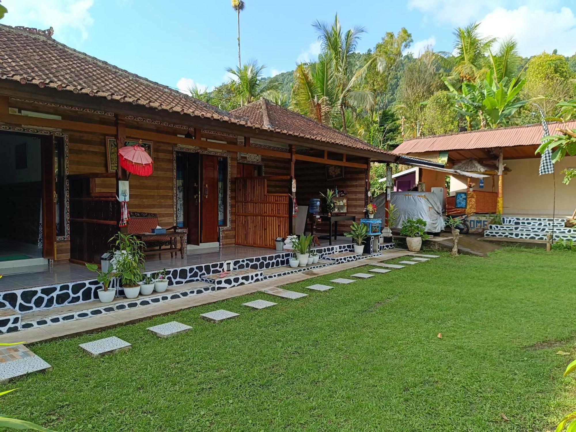 Gosela Homestay&Warung Munduk  Bagian luar foto